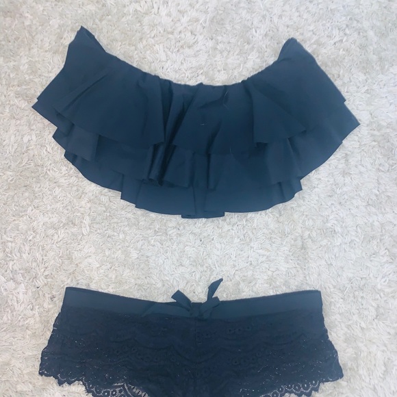 2 Piece Black Bathing Suit Set - Picture 5 of 7
